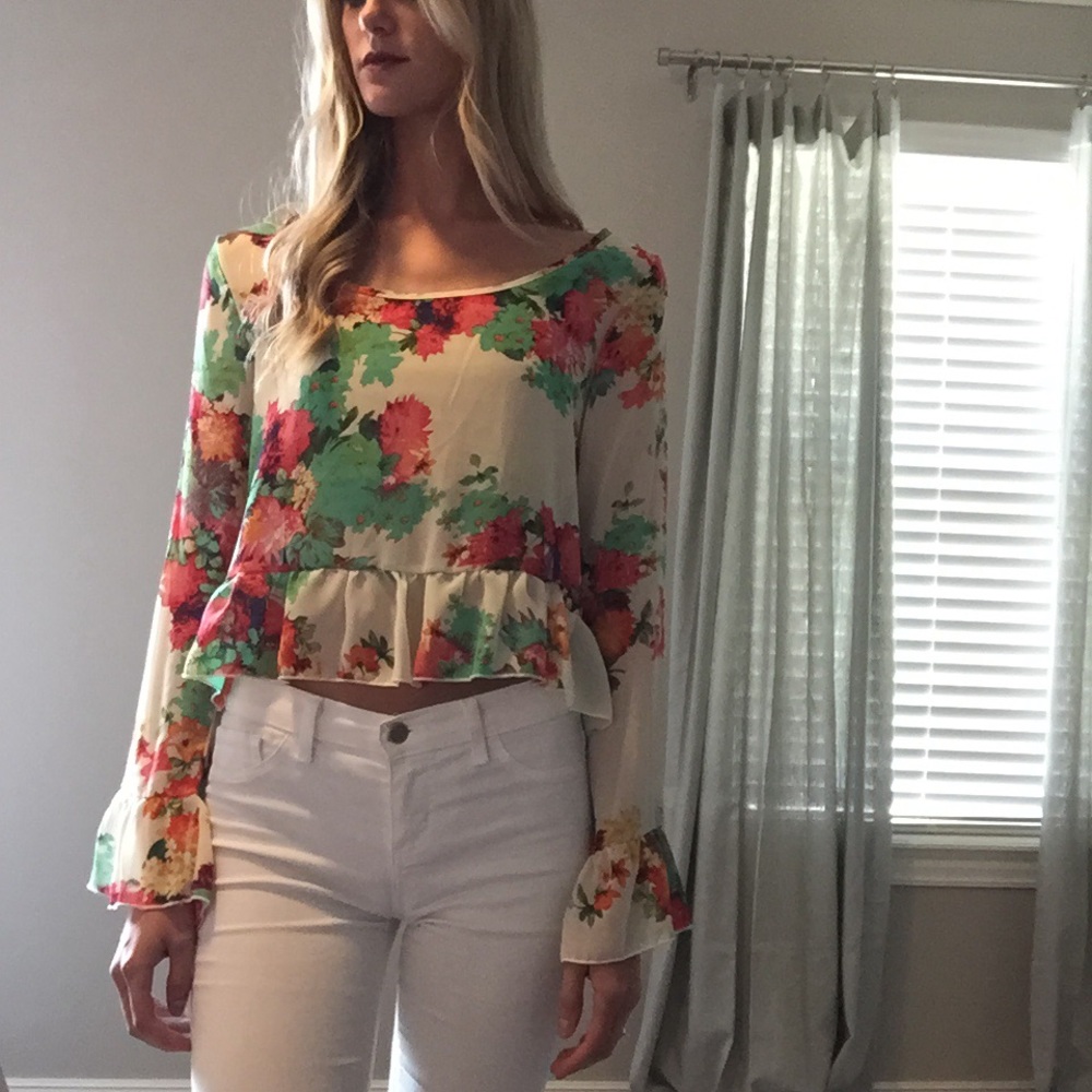 Floral Long Sleeve Crop Top
